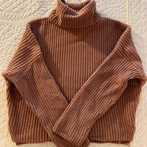 Abercrombie & Fitch Ribbed Cropped Turtle Neck Sweater - Rust Color